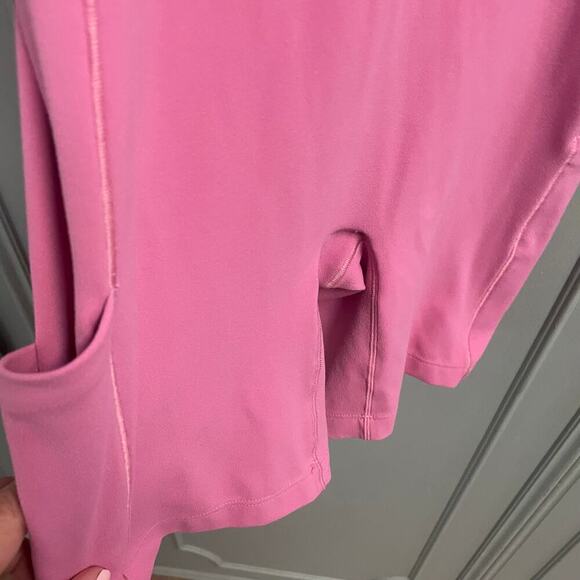 Aritzia TnAction TnaBreathe Size 2XS Pink One Piece Romper Activewear - Picture 6 of 6